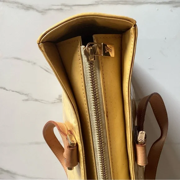 Vibin’ Vernis($299)!! - Picture 3 of 6